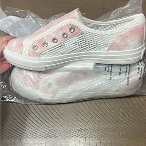 Gypsy Jazz Pink and White Sneakers